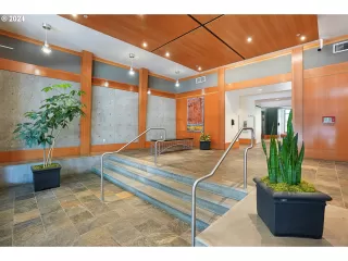 Photo #1: 24224939 Listing 