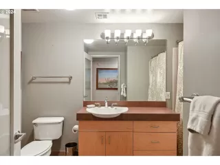 Photo #6: 24224939 Listing 