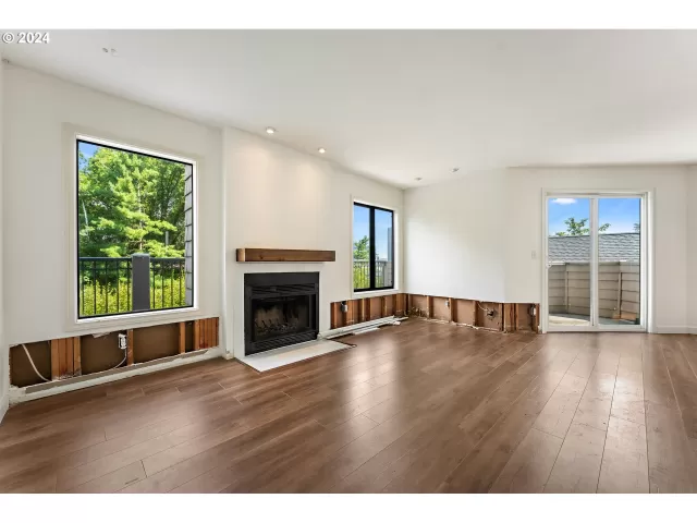 MLS: 24228058 Condo For Sale