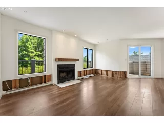 Photo #1: 24228058 Listing