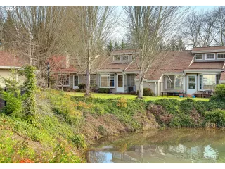 Photo #4: 24229548 Listing