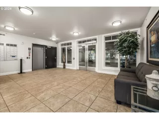 Photo #3: 24236607 Listing 