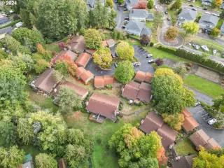 Photo #3: 24237214 Listing