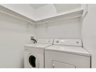 Photo #2: 24237266 Listing 