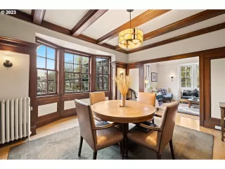 Photo #3: 24237331 Listing 