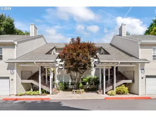 Photo #1: 24240142 Listing