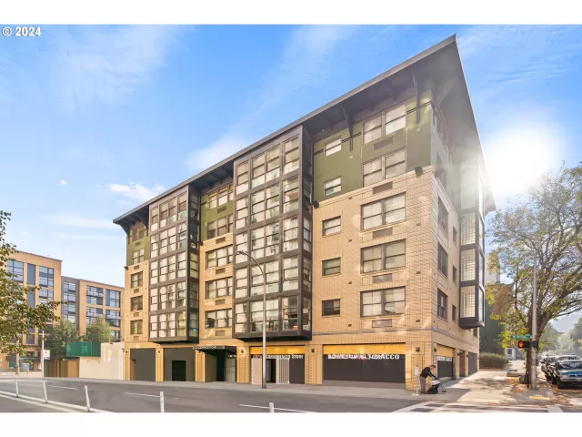 MLS: 24242336 Condo For Sale