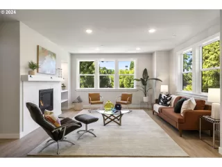 Photo #5: 24243662 Listing