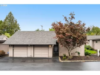 More Details about MLS # 24246386 : 7964 SW SCHOLLS FERRY RD