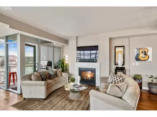 Photo #2: 24247255 Listing