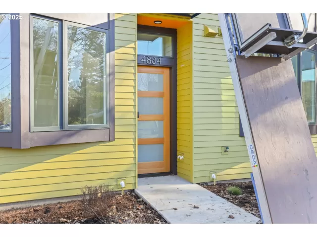 MLS: 24248759 Condo For Sale