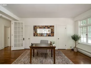 Photo #1: 24249006 Listing