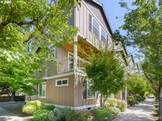 Photo #1: 24253581 Listing