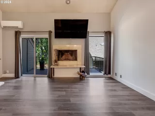 Photo #1: 24254173 Listing