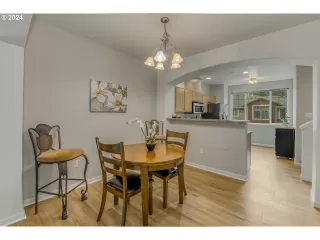 Photo #3: 24254501 Listing 