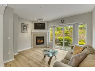 Photo #5: 24254501 Listing 