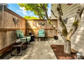 Photo #4: 24256333 Listing 