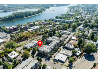 Photo #1: 24256988 Listing