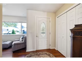 Photo #6: 24257369 Listing 