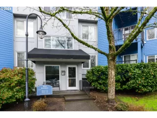 Photo #1: 24260478 Listing 