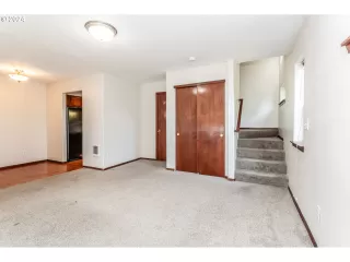 Photo #3: 24260814 Listing