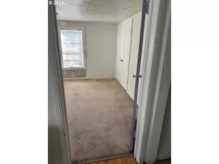 Photo #2: 24263568 Listing 