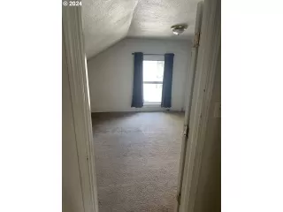 Photo #4: 24263568 Listing 