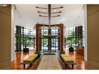 Photo #2: 24263896 Listing