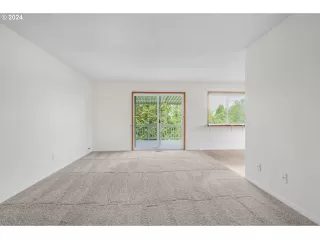 Photo #1: 24266627 Listing