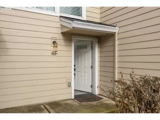 Photo #2: 24267115 Listing