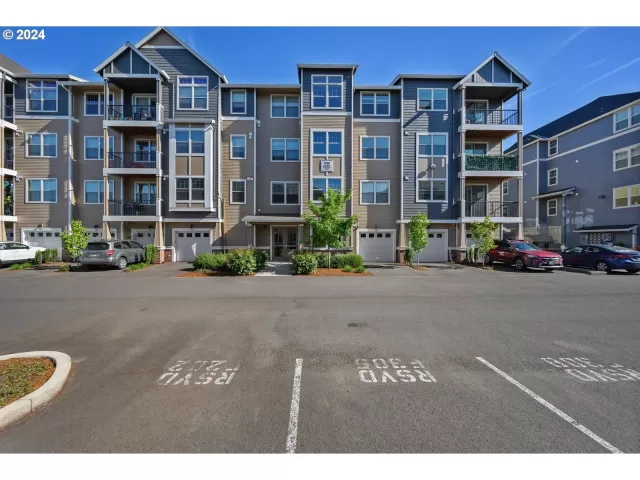 MLS: 24267273 Condo For Sale