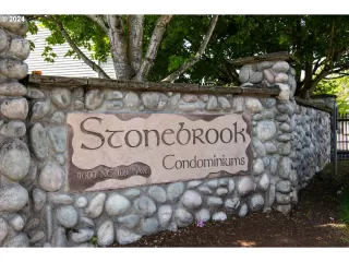 Photo #4: 24269658 Listing 