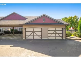 More Details about MLS # 24271464 : 14603 NE 20TH AVE A102