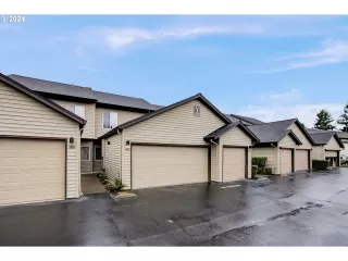 Photo #1: 24272355 Listing 