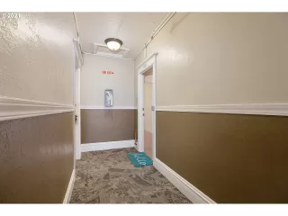 Photo #4: 24274763 Listing 