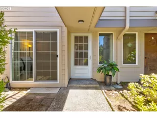 Photo #2: 24277862 Listing 