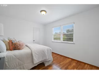 Photo #6: 24278032 Listing 