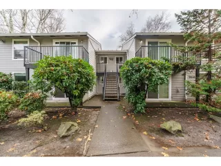 Photo #2: 24278282 Listing