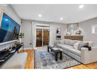 Photo #2: 24279322 Listing 