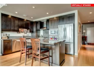 Photo #3: 24279590 Listing