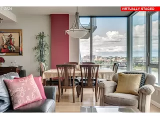 Photo #6: 24279590 Listing