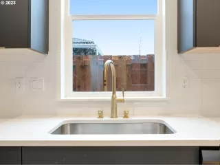 Photo #4: 24279790 Listing 