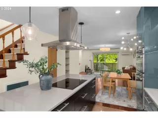 Photo #5: 24280636 Listing 
