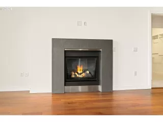 Photo #1: 24281057 Listing 