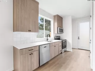 Photo #3: 24283030 Listing 