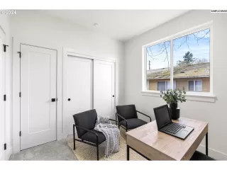 Photo #3: 24283830 Listing