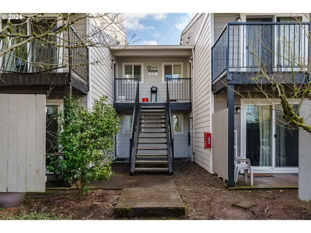 MLS: 24283906 Condo For Sale