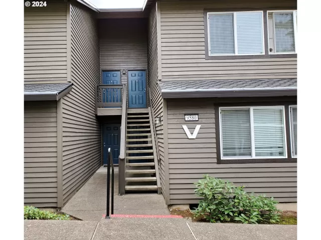 MLS: 24284330 Condo For Sale