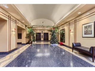 Photo #2: 24285750 Listing 