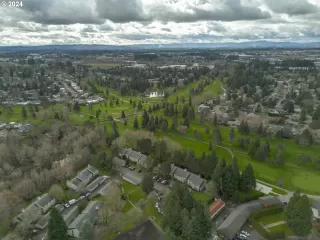 Photo #2: 24286267 Listing